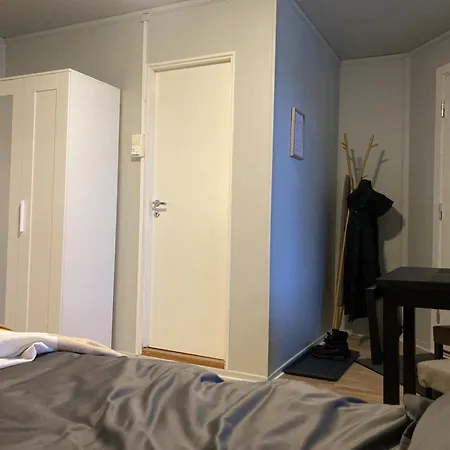 شقة Sentrumsnaer Studioleilighet!